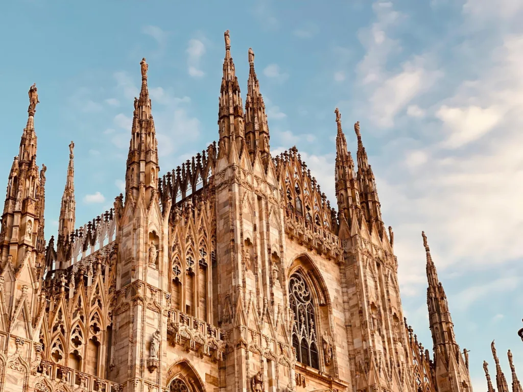 Le migliori agenzie di affitti brevi a Milano: vista del Duomo di Milano