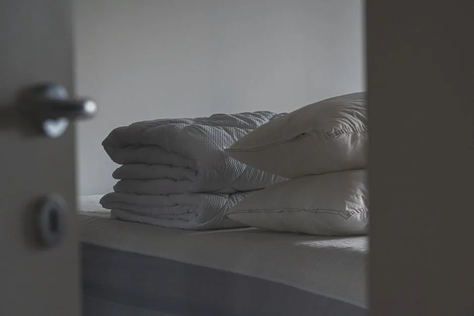 Camera da letto con biancheria e dotazioni complete