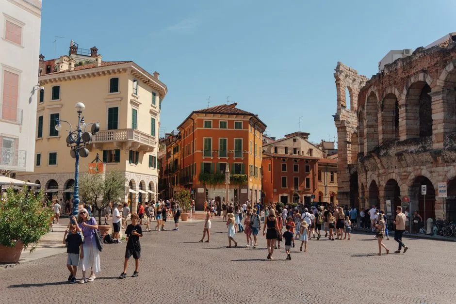 Locazione turistica per turisti in una città italiana