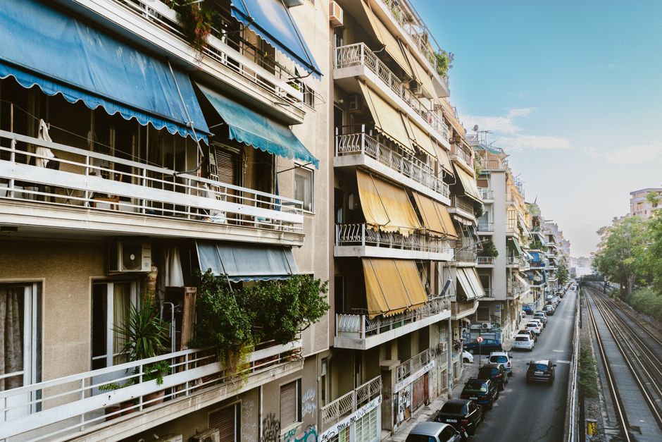 Balcone di una seconda casa affittata ai turisti